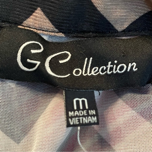 Women’s Black and Tan Zigzag Retro Sheer Top | medium - Picture 5 of 6